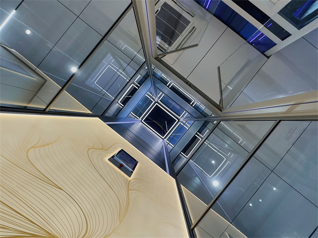 電梯展示
