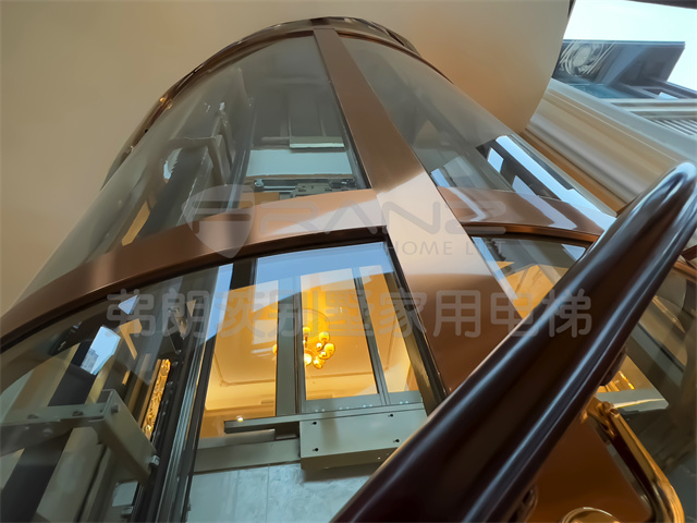 電梯展示